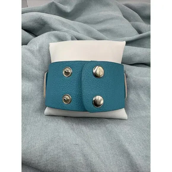 NWT Faux Leather Snap Strap Boho Western Cowgirl Bracelet Teal Turquoise - Picture 2 of 4